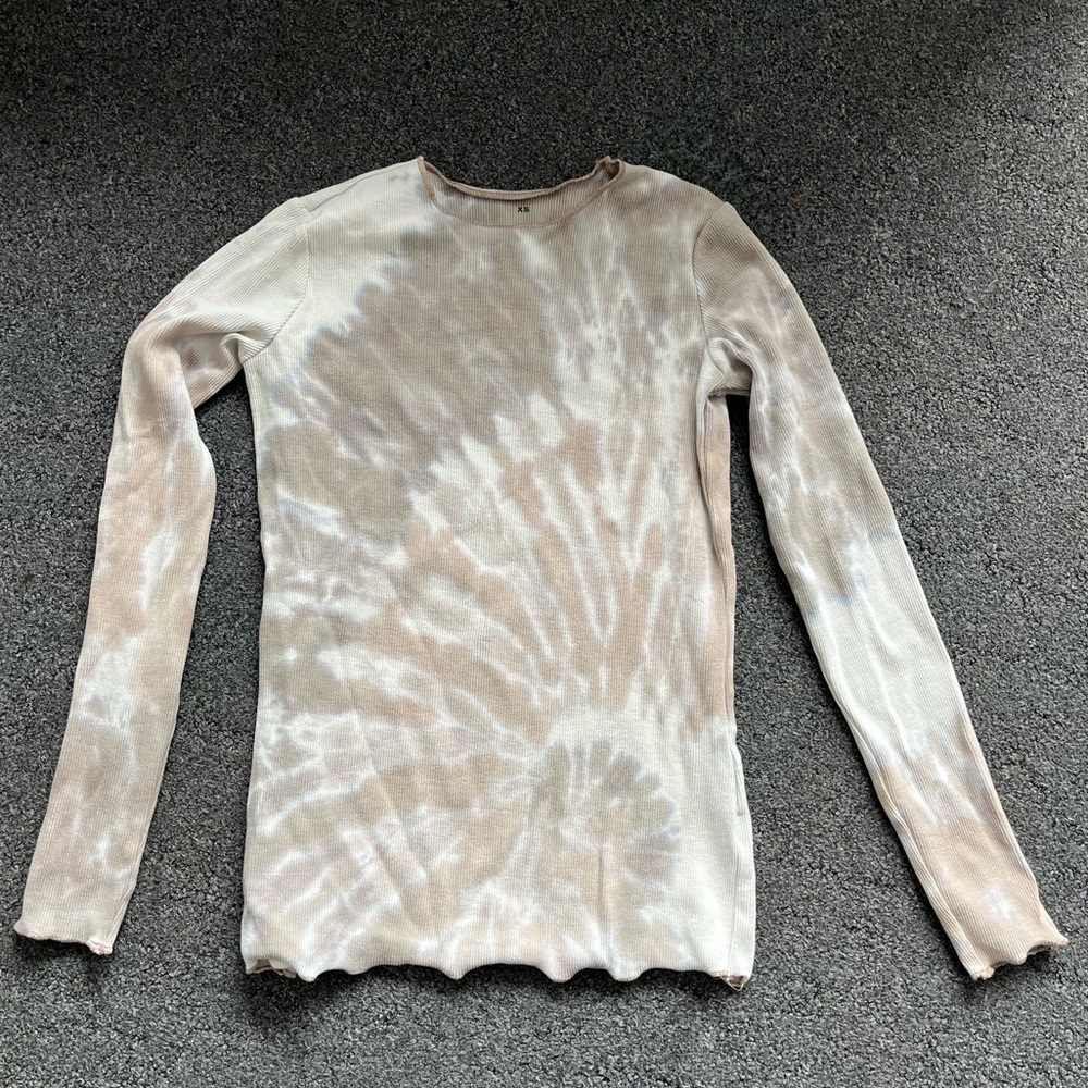 Point Ribbed long sleeve shirt size XS.